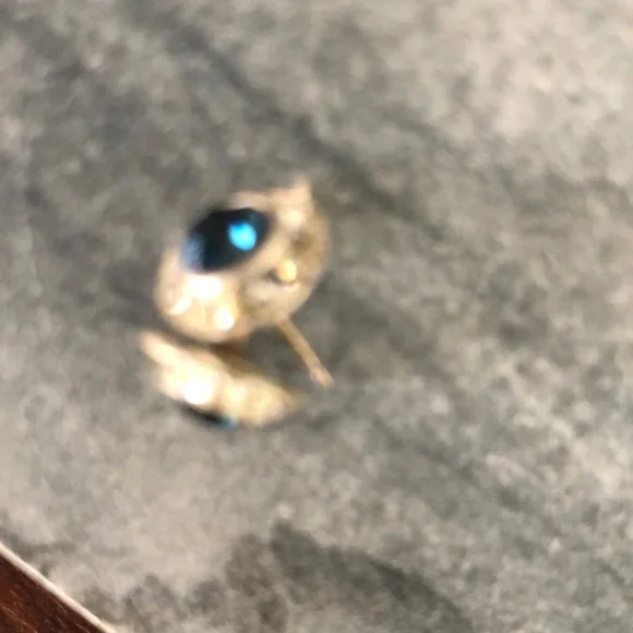 BEAUTUFUL HAND CRAFTED ITALIAN CRYSTAL EARRINGS BY VEECHIA MURANO - Picture 4 of 14